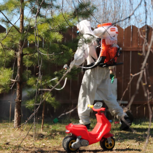 Обработка участка от клещей в Одинцово?